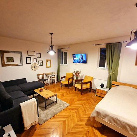 Nomad Apartment Brasov Exterior photo